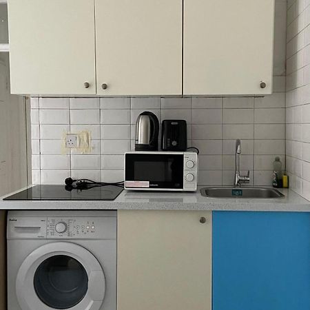 Appartement Lovely Ground Floor Miles Apart à Londres Extérieur photo